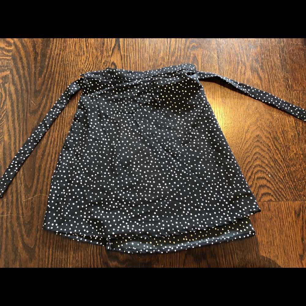 Polka dot wrap skirt